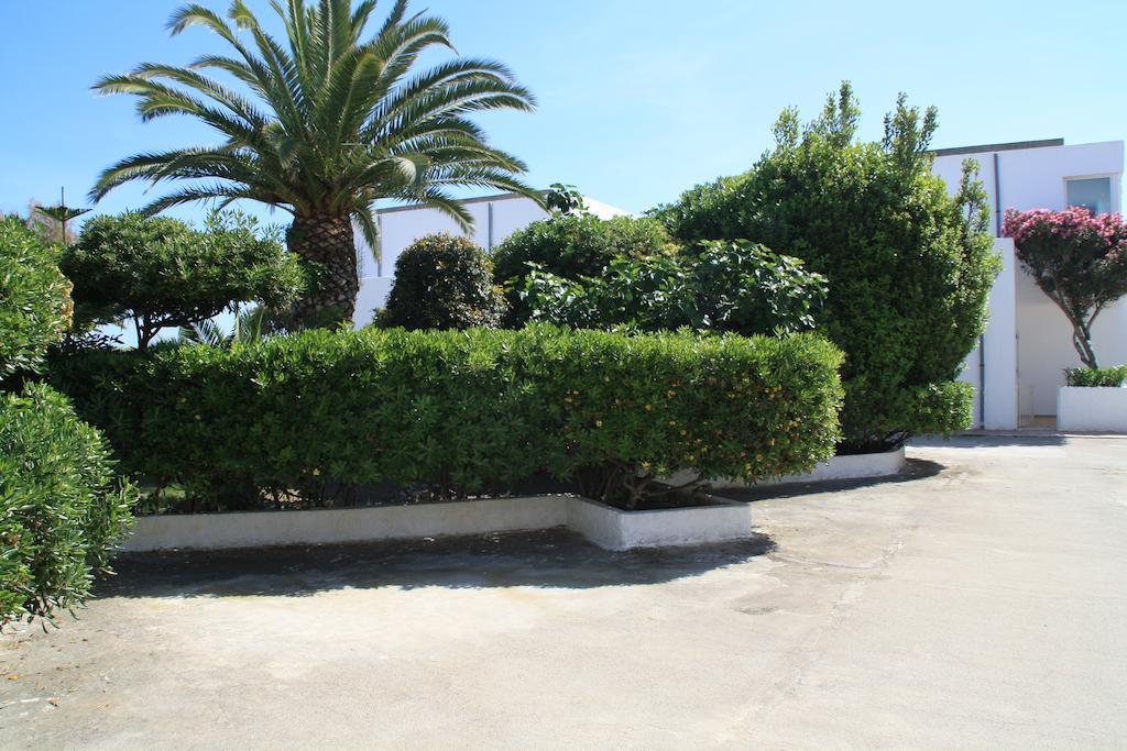 Hotel Villaggio Club Altalia Residence Brancaleone Exterior photo