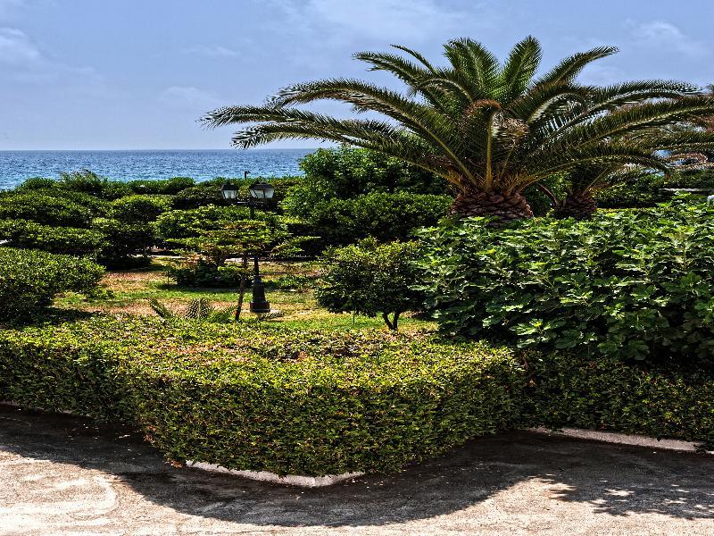Hotel Villaggio Club Altalia Residence Brancaleone Exterior photo